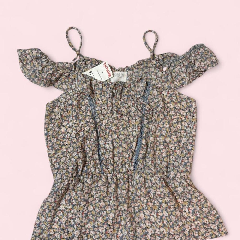 Sienna Sky multicoloured floral top size small NWT